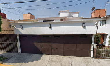 Venta de Casa Excelente oportunidad en calle Lutecia, Lomas Estrella 2da Secc, Iztapalapa, CDMX MAJA32AD