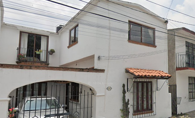 Casa en Atizapán, Rincón Colonial, ¡Adquiérela a un buen costo!