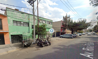 REMATE BANCARIO EN NEZAHUALCOYOTL AVENIDA RIVA PALACIO