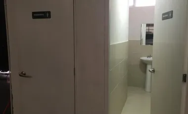 Bodega y locales en venta en Tlalnepantla Centro, frente al sat