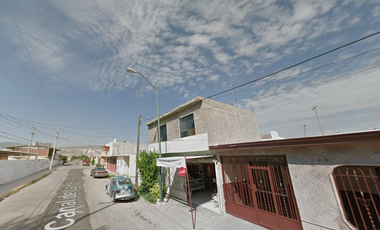 Casa 🏡 de oportunidad en Canal de La Perla, Rincon de la Merced, Torreon