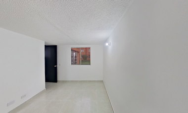 SE VENDE APARTAMENTO MOSQUERA CERCA A LA BIBLIOTECA / 1º PISO