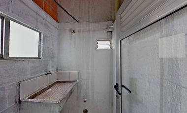SE VENDE APARTAMENTO MOSQUERA CERCA A LA BIBLIOTECA / 1º PISO