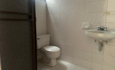 CASA EXCELENTE UBICACION