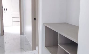 Casas en venta en Portoviejo con 3 habitaciones con su propio baño.