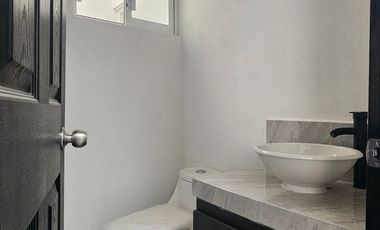 CASA DE UN NIVEL CON 3 RECÁMARAS EN VENTA