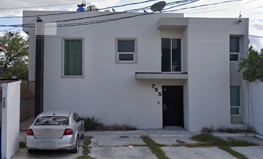 CASA EN VENTA EN EXCELENTE UBICACIÓN TAMAULIPAS!!!