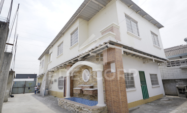 Casa rentera en Mapasingue