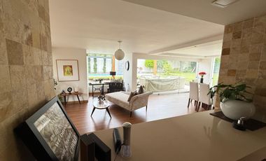 Vendo espaciosa casa con piscina en La Encantada de Villa