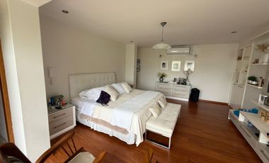 Vendo espaciosa casa con piscina en La Encantada de Villa