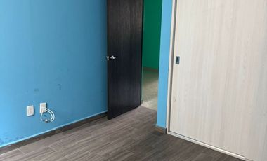 DEPARTAMENTO EN VENTA UBICADO EN AV. FERROCARRIL INDUSTRIAL, MOCTEZUMA 2DA SECC. LISTO PARA HABITAR, ENTREGA INMEDIATA.