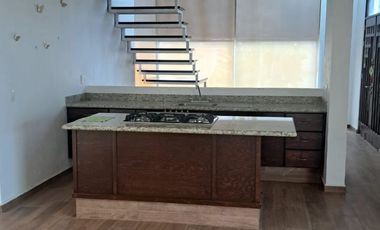 CASA EN VENTA EN TEQUISQUIAPAN