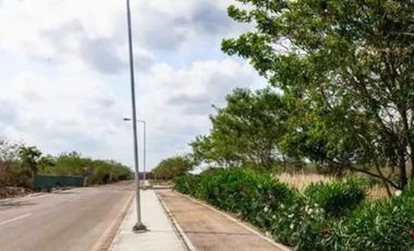Casa en venta en privada una planta 3 recamaras, alberca y casa club
