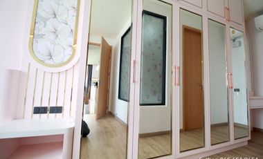 For Sale: Taranya Condominium, 7th Floor, 72 sq.m. with sea and river view, fully furnished and ready to move in. Located on Saeng Chan Beach, Rayong