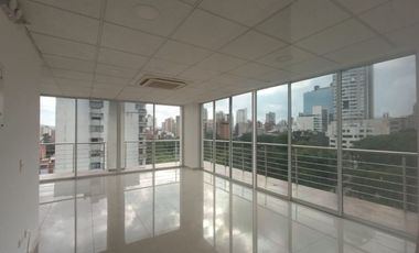 ARRENDAMOS OFICINAS CONSULTORIOS CABECERA EXCELENTE VISTA PARQUEADEROS