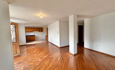 VENTA CASA RENTERA / CARCELÉN SECTOR COLEGO AMERICANO