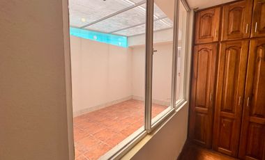 VENTA CASA RENTERA / CARCELÉN SECTOR COLEGO AMERICANO