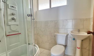 VENTA CASA RENTERA / CARCELÉN SECTOR COLEGO AMERICANO