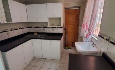 VENDO BONITO BUEN PRECIO - DPTO DE 02 HAB LISTO PARA MUDARSE EN SURCO -URB VISTA ALEGRE