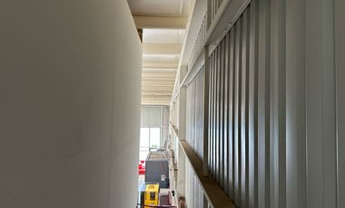 Bodega Industrial en Funcionamiento