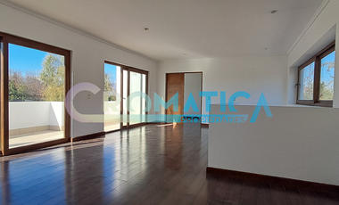 Casa Mediterránea En Condominio, Sector Las Mercedes