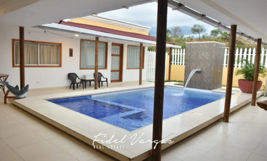 VENTA CASA EN CONJUNTO CON PISCINA CERCA DEL RIO BONDA STA MTA – F.V