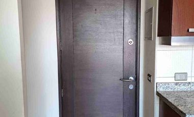 Arriendo lindo Departamento en Morande 580