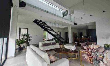 CASA CAMPESTRE EN VENTA EN PEREIRA VIA A ARMENIA