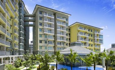 2 Bedroom Loft Condo with Parking for Rent in Two Serendra Bonifacio Global City