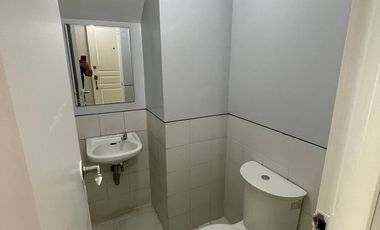 2 Bedroom Loft Condo with Parking for Rent in Two Serendra Bonifacio Global City