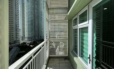2 Bedroom Loft Condo with Parking for Rent in Two Serendra Bonifacio Global City