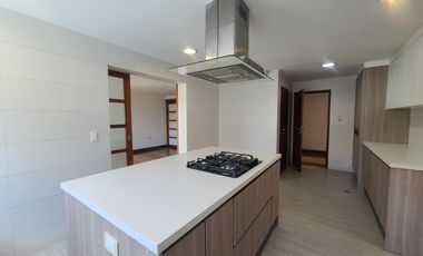 Casa en RENTA en Miravalle – Urbanización San Isidro II