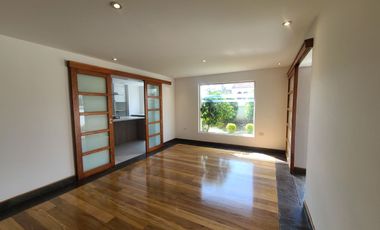 Casa en RENTA en Miravalle – Urbanización San Isidro II