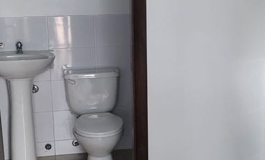 Alquilo Elegante departamento Samborondon  Área 240.metros