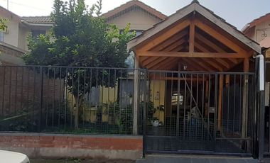 Casa 3 dorm.3 baños, 4 Poniente, El Abrazo. Maipú