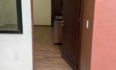 ENCANTADORA CASA EN RENTA EN LOMAS ALTAS