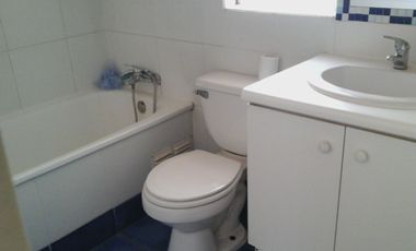 Casa 2 pisos 3 dorm.2 baños. El Abrazo, Maipú