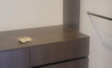Alquilo elegante departamento en Samborondon Área 155 metros