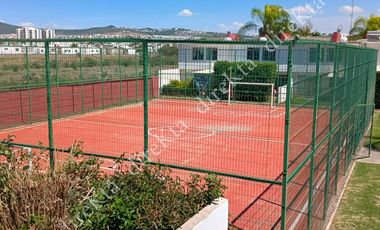 Oportunidad única: Casa con seguridad cerca de Constituyentes QRO. Cond. CASA MAGNA