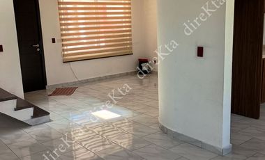 Oportunidad única: Casa con seguridad cerca de Constituyentes QRO. Cond. CASA MAGNA