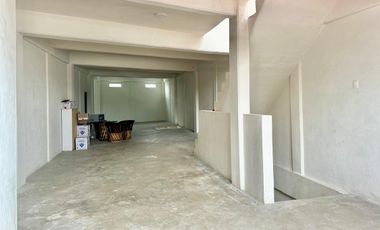 RENTA BODEGA COMERCIAL A UN LADO DE CENTRAL DE ABASTOS ECATEPEC, ESTADO DE MÉXICO.