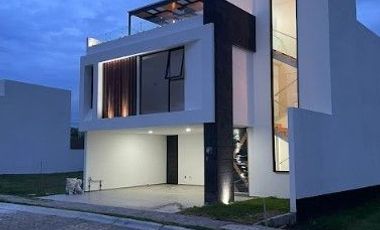 CASAS EN VENTA PARQUE SOFÍA , LOMAS DE ANGELÓPOLIS II