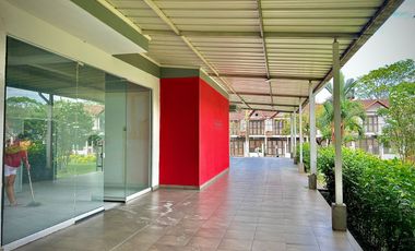 LOCAL COMERCIAL EN VENTA EN CAMINO REAL VILAVICENCIO