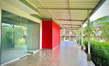 LOCAL COMERCIAL EN VENTA EN CAMINO REAL VILAVICENCIO
