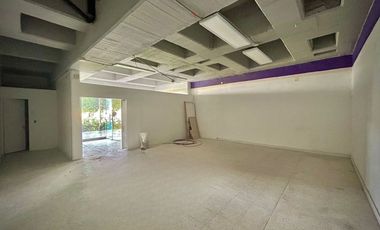 LOCAL COMERCIAL EN VENTA EN CAMINO REAL VILAVICENCIO