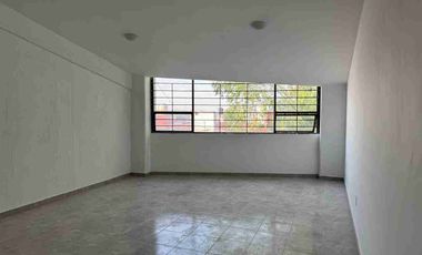 Local 30 m2 en Planta Alta en las Américas Naucalpan