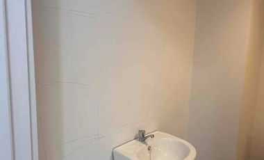 Studio unit for Rent (Unfurnished unit)