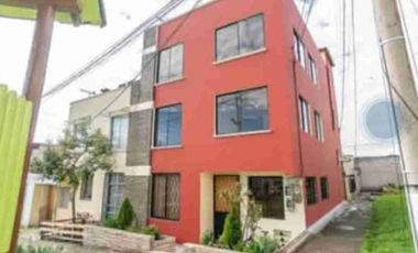 Casa Rentera de VENTA, Unica oportunidad a 1 cuadra de la Av. Mariscal Sucre