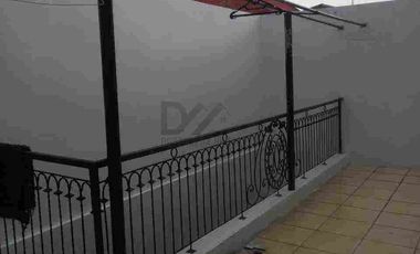 Dijual Rumah Luas & Nyaman di Griya Loka BSD Lokasi Strategis & Fasilitas Lengkap
