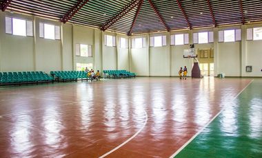 2 Bedrooms FOR RENT Located at a Golf Gated Community at Silang Cavite near Tagaytay